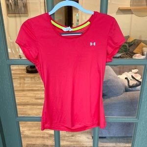 Womens running T with reflectors.